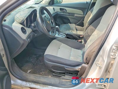 Zdjęcie 7 z 13 samochodu: 2014 CHEVROLET CRUZE LS VIN:1G1PA5SG8E7150187 - miniatura