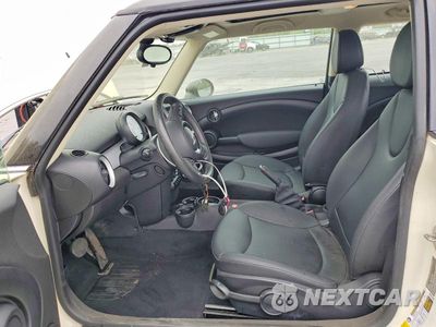 Zdjęcie 7 z 12 samochodu: 2013 MINI COOPER VIN:WMWSU3C58DT548772 - miniatura