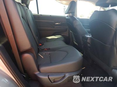 Zdjęcie 11 z 14 samochodu: 2026 TOYOTA GRAND HIGHLANDER XLE VIN:5TDAAAB53TS125155 - miniatura