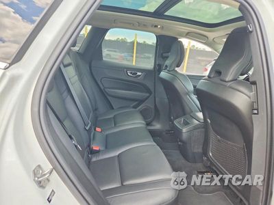 Zdjęcie 11 z 13 samochodu: 2020 VOLVO XC60 T5 MOMENTUM VIN:YV4102DK3L1602205 - miniatura