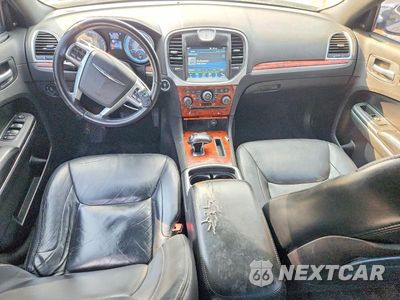 Zdjęcie 8 z 12 samochodu: 2012 CHRYSLER 300 VIN:2C3CCACG8CH263487 - miniatura