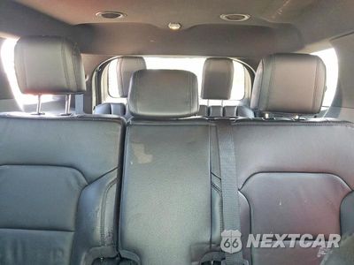 Zdjęcie 10 z 14 samochodu: 2017 FORD EXPLORER XLT VIN:1FM5K8D86HGD63352 - miniatura