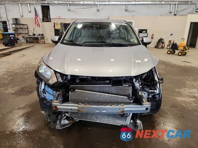 Piąte zdjęcie samochodu w środku: 2018 HONDA HR-V LX VIN:3CZRU6H31JG706897 - miniatura