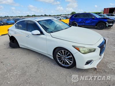 Czwarte zdjęcie samochodu z boku: 2018 INFINITI Q50 3.0T LUXE VIN:JN1EV7AR2JM444135 - miniatura