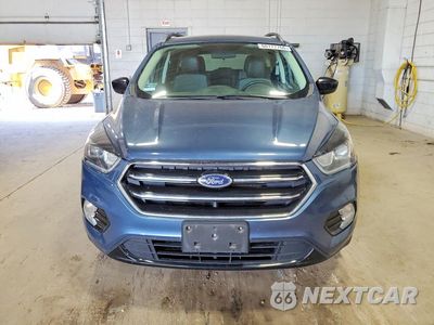 Piąte zdjęcie samochodu w środku: 2018 FORD ESCAPE SE VIN:1FMCU9GD0JUA72093 - miniatura