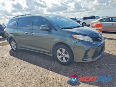 Czwarte zdjęcie samochodu z boku: 2020 TOYOTA SIENNA LE 8-PASSENGER VIN:5TDKZ3DC4LS047196 - miniatura