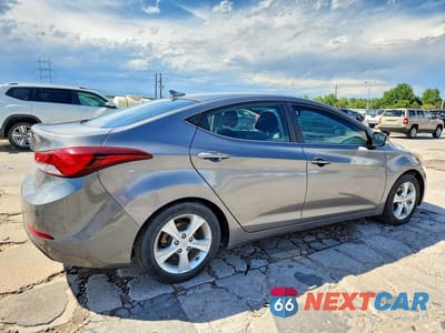 Trzecie zdjęcie samochodu z tyłu: 2016 HYUNDAI ELANTRA VALUE EDITION VIN:KMHDH4AE8GU633002 - miniatura