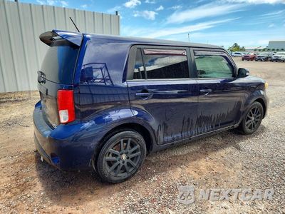 Trzecie zdjęcie samochodu z tyłu: 2014 SCION XB VIN:JTLZE4FEXEJ063440 - miniatura