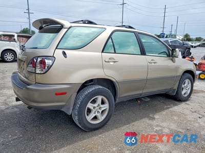 Trzecie zdjęcie samochodu z tyłu: 2002 LEXUS RX 300 VIN:JTJHF10UX20268466 - miniatura