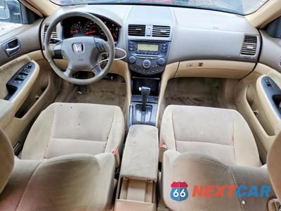 Zdjęcie 8 z 12 samochodu: 2004 HONDA ACCORD LX VIN:1HGCM56314A141547 - miniatura