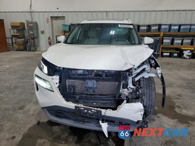 Piąte zdjęcie samochodu w środku: 2023 NISSAN ROGUE SV VIN:5N1BT3BB8PC872835 - miniatura