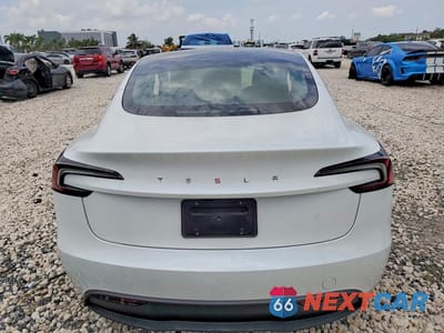Zdjęcie 6 z 13 samochodu: 2025 TESLA MODEL 3 VIN:5YJ3E1EA1SF925316 - miniatura