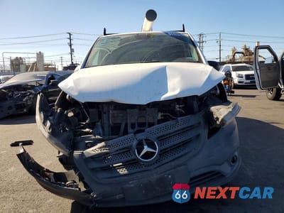 Piąte zdjęcie samochodu w środku: 2016 MERCEDES-BENZ METRIS VIN:WD3PG2EA3G3079805 - miniatura