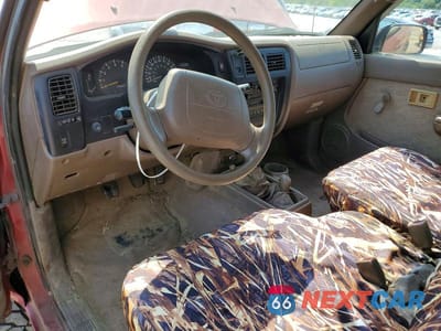 Zdjęcie 8 z 12 samochodu: 1999 TOYOTA TACOMA BASE VIN:4TAWM72N3XZ401673 - miniatura