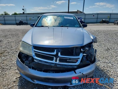 Piąte zdjęcie samochodu w środku: 2014 DODGE AVENGER SE VIN:1C3CDZAB5EN105377 - miniatura