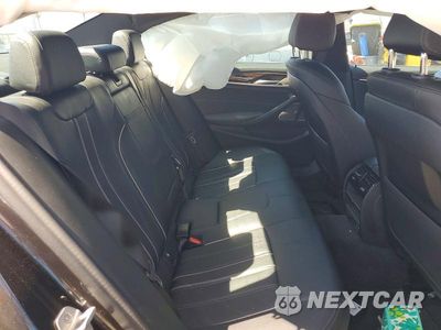 Zdjęcie 10 z 12 samochodu: 2022 BMW 530E VIN:WBA13AG07NCK27583 - miniatura