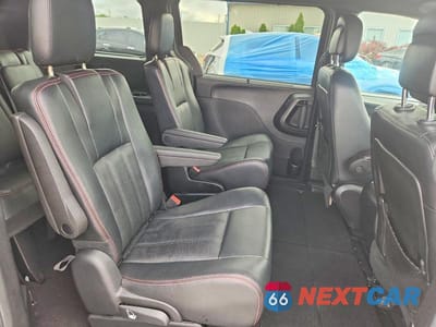 Zdjęcie 11 z 14 samochodu: 2019 DODGE GRAND CARAVAN GT VIN:2C4RDGEG7KR661687 - miniatura