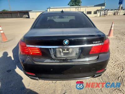 Zdjęcie 6 z 12 samochodu: 2010 BMW 750 I XDRIVE VIN:WBAKC6C54AC393699 - miniatura