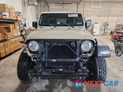 Piąte zdjęcie samochodu w środku: 2022 JEEP WRANGLER UNLIMITED SPORT VIN:1C4HJXDG5NW227530 - miniatura