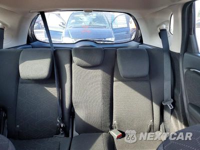Zdjęcie 19 z 26 samochodu: 2015 HONDA FIT EX VIN:3HGGK5H80FM746892 - miniatura