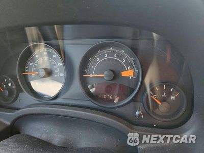Zdjęcie 9 z 13 samochodu: 2014 JEEP COMPASS SPORT VIN:1C4NJCBA4ED539232 - miniatura