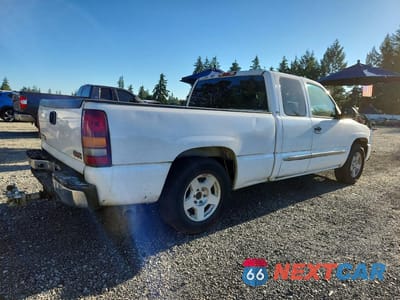 Trzecie zdjęcie samochodu z tyłu: 2003 GMC NEW SIERRA C1500 VIN:2GTEC19T431199854 - miniatura