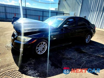 2010 BMW 328 I WBAPH7G58ANM51812 - główne zdjęcie licytacji z USA - miniatura
