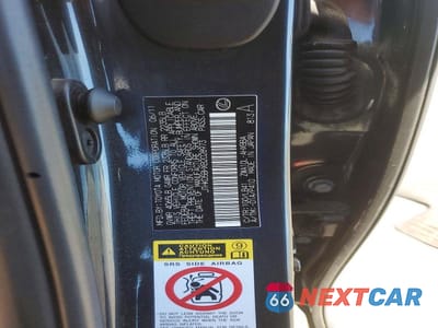 Zdjęcie 12 z 12 samochodu: 2011 LEXUS CT 200 VIN:JTHKD5BHXB2028973 - miniatura