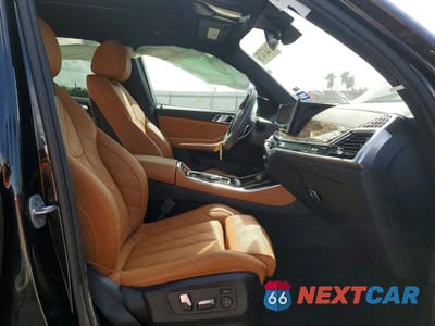 Zdjęcie 7 z 12 samochodu: 2025 BMW X5 SDRIVE 40I VIN:5UX13EU00S9Z50617 - miniatura