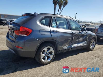 Trzecie zdjęcie samochodu z tyłu: 2015 BMW X1 SDRIVE28I VIN:WBAVM1C50FV317017 - miniatura