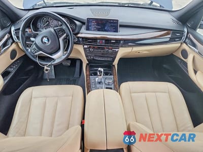 Zdjęcie 8 z 12 samochodu: 2017 BMW X5 XDRIVE35I VIN:5UXKR0C54H0U50878 - miniatura