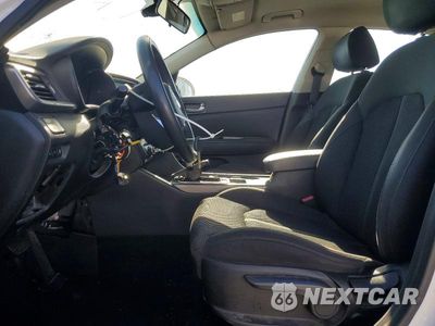 Zdjęcie 7 z 12 samochodu: 2019 KIA OPTIMA LX VIN:5XXGT4L36KG277028 - miniatura