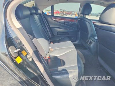 Zdjęcie 10 z 13 samochodu: 2011 LEXUS LS 460 VIN:JTHCL5EF2B5010368 - miniatura