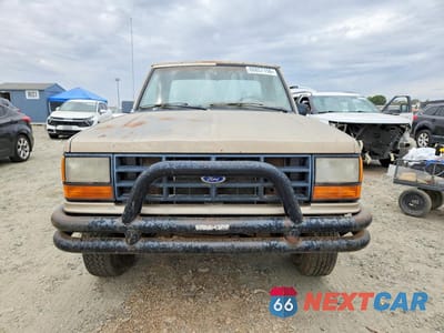 Piąte zdjęcie samochodu w środku: 1989 FORD RANGER VIN:1FTCR11A1KUB06081 - miniatura