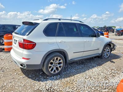 Trzecie zdjęcie samochodu z tyłu: 2011 BMW X5 XDRIVE35I VIN:5UXZV4C55BL741428 - miniatura