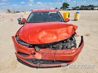 Piąte zdjęcie samochodu w środku: 2019 VOLKSWAGEN JETTA S VIN:3VWCB7BU2KM204151 - miniatura