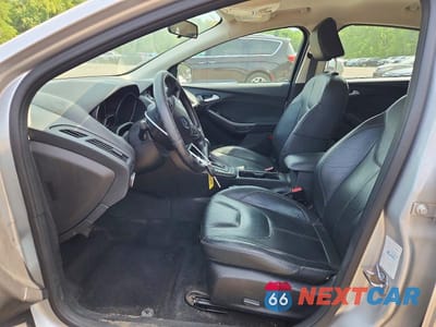 Zdjęcie 7 z 13 samochodu: 2015 FORD FOCUS SE VIN:1FADP3K22FL283818 - miniatura