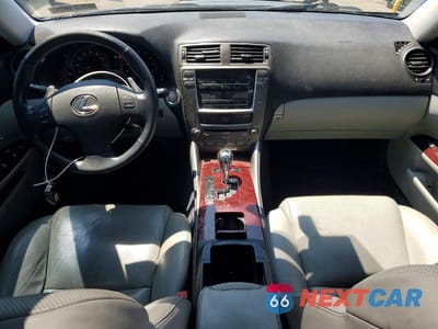 Zdjęcie 8 z 12 samochodu: 2006 LEXUS IS 250 VIN:JTHCK262565005300 - miniatura