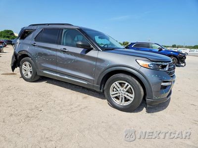 Czwarte zdjęcie samochodu z boku: 2023 FORD EXPLORER XLT VIN:1FMSK7DH1PGA59423 - miniatura