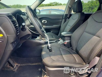 Zdjęcie 7 z 12 samochodu: 2016 KIA SOUL VIN:KNDJP3A51G7259285 - miniatura