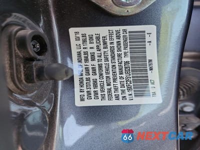Zdjęcie 12 z 12 samochodu: 2018 HONDA CIVIC LX VIN:19XFC2F51JE028706 - miniatura