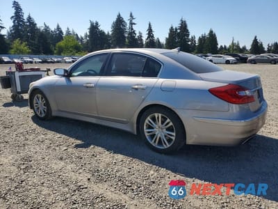 Drugie zdjęcie samochodu z przodu: 2013 HYUNDAI GENESIS 3.8L VIN:KMHGC4DD7DU235354 - miniatura