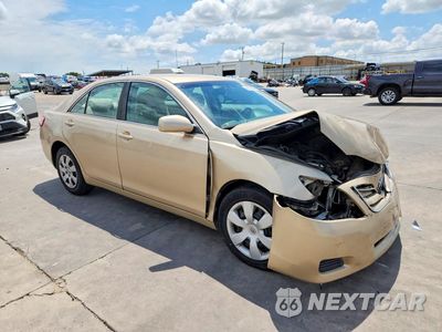 Czwarte zdjęcie samochodu z boku: 2010 TOYOTA CAMRY LE VIN:4T1BF3EK6AU107241 - miniatura