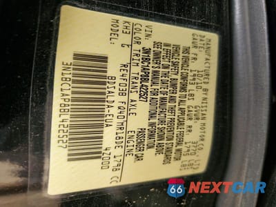 Zdjęcie 12 z 12 samochodu: 2011 NISSAN VERSA 1.8 S VIN:3N1BC1AP8BL422527 - miniatura