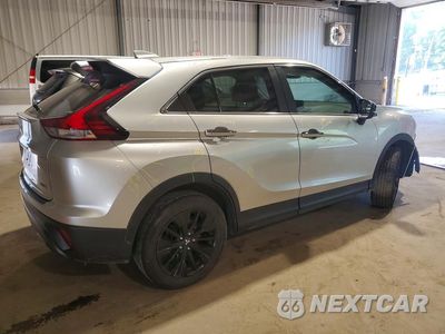 Trzecie zdjęcie samochodu z tyłu: 2022 MITSUBISHI ECLIPSE CROSS LE VIN:JA4ATVAA7NZ054571 - miniatura