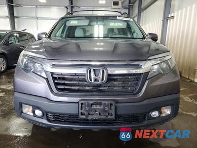 Piąte zdjęcie samochodu w środku: 2018 HONDA RIDGELINE RTL VIN:5FPYK3F67JB000744 - miniatura