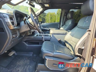 Zdjęcie 7 z 13 samochodu: 2025 FORD F350 SUPER DUTY VIN:1FT8W3BM2SEC97216 - miniatura