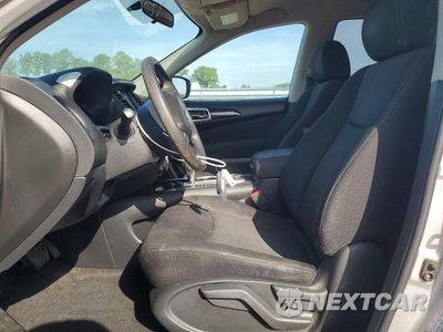 Zdjęcie 7 z 14 samochodu: 2017 NISSAN PATHFINDER S VIN:5N1DR2MM3HC696049 - miniatura