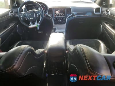 Zdjęcie 8 z 13 samochodu: 2018 JEEP GRAND CHEROKEE SRT-8 VIN:1C4RJFDJ0JC215047 - miniatura