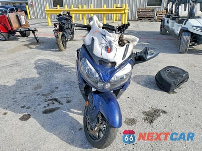 Drugie zdjęcie samochodu z przodu: 2013 KAWASAKI ZG1400 C VIN:JKBZGNC18DA021897 - miniatura